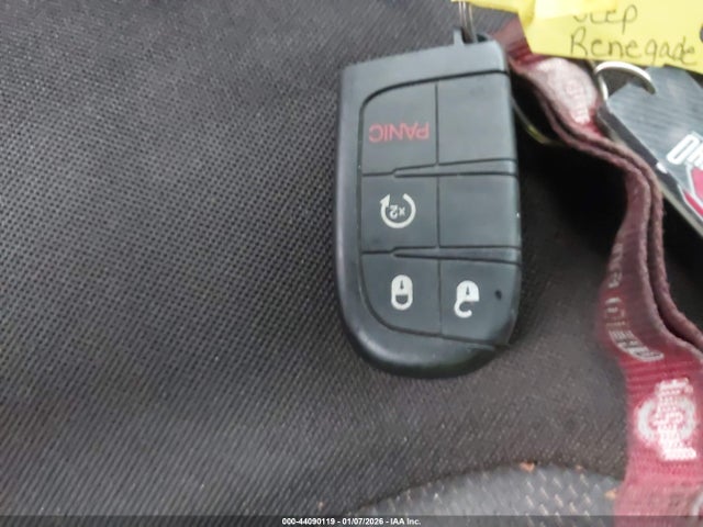 Aukcja sprzedaży 2015 Jeep Renegade Latitude, vin: ZACCJBBT0FPB54910, numer aukcji: 44090119