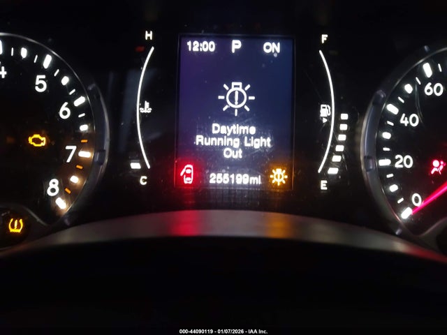 Aukcja sprzedaży 2015 Jeep Renegade Latitude, vin: ZACCJBBT0FPB54910, numer aukcji: 44090119