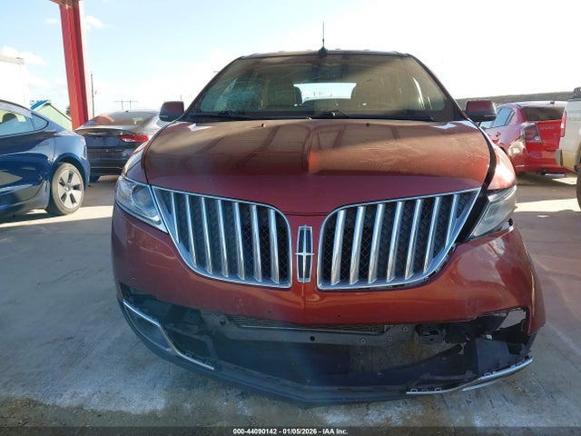 Продажа на аукционе авто 2014 Lincoln Mkx, vin: 2LMDJ6JK0EBL00418, номер лота: 44090142