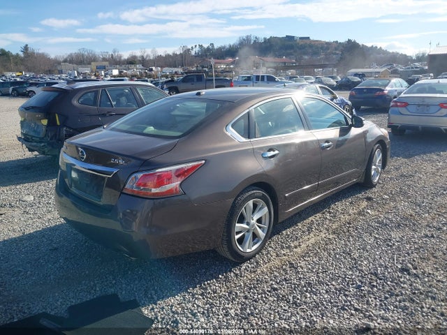 44090176 :رقم المزاد ، 1N4AL3AP3FC151985 vin ، 2015 Nissan Altima 2.5 Sl مزاد بيع