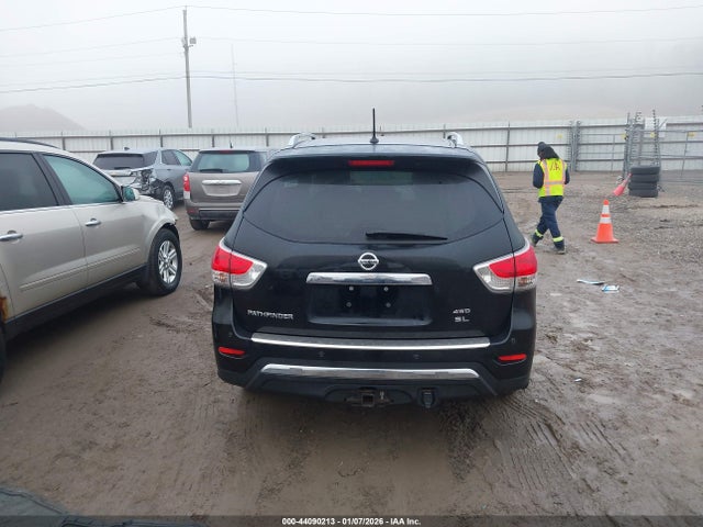 5N1AR2MM0EC611361 Nissan Pathfinder Sl