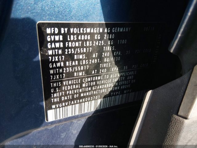 2017 VOLKSWAGEN TIGUAN WVGRV7AX9HK003701 Photo 8