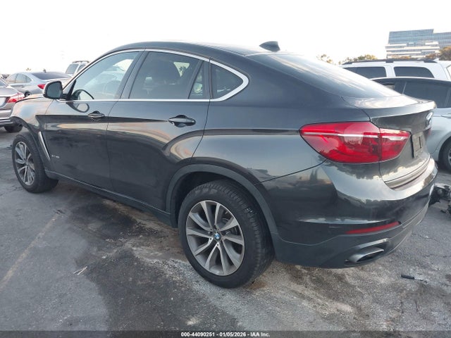 2019 BMW X6 5UXKU2C57K0Z64516 Photo 2