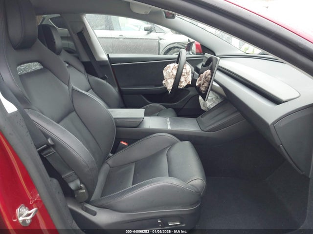 2024 TESLA MODEL 3 5YJ3E1ET7RF832909 Photo 4