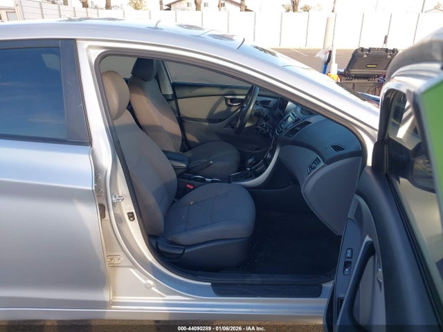 KMHDH4AE9EU143813 Hyundai ELANTRA SE