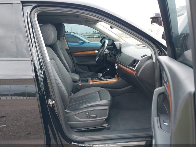 Продажа на аукционе авто 2021 Audi Q5 Premium Plus 45 Tfsi Quattro S Tronic, vin: WA1BAAFY1M2023297, номер лота: 44090292