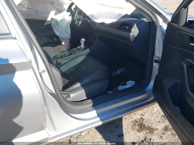 Продаж на аукціоні авто 2024 Volkswagen Jetta 1.5t Se, vin: 3VW7M7BU6RM073151, номер лоту: 44090295