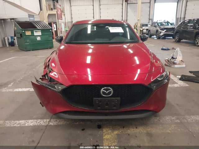 JM1BPAKM6R1704110 Mazda Mazda3 2.5 S Select Sport