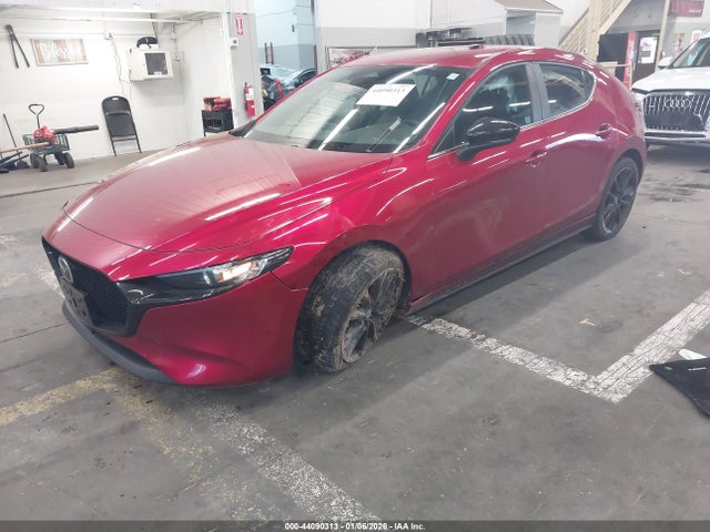 JM1BPAKM6R1704110 Mazda Mazda3 2.5 S Select Sport