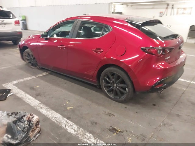 JM1BPAKM6R1704110 Mazda Mazda3 2.5 S Select Sport