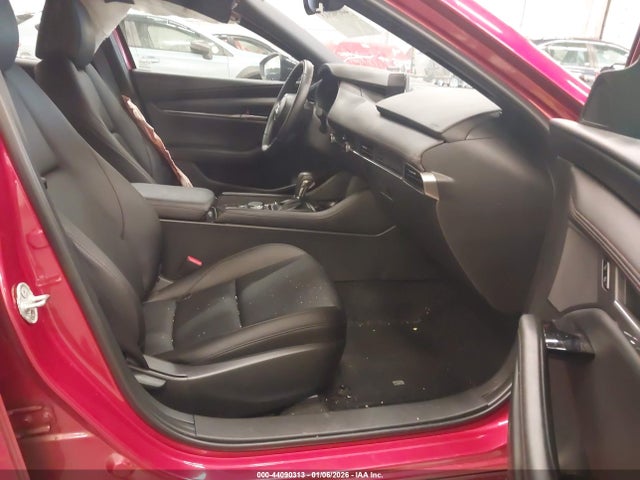 JM1BPAKM6R1704110 Mazda Mazda3 2.5 S Select Sport
