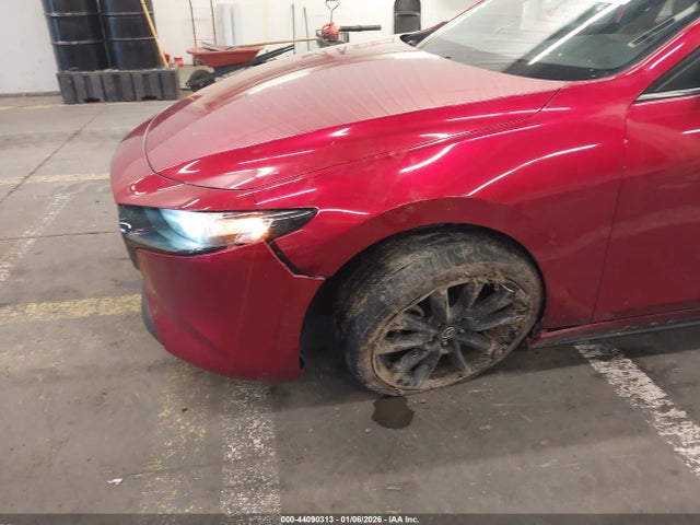 JM1BPAKM6R1704110 Mazda Mazda3 2.5 S Select Sport