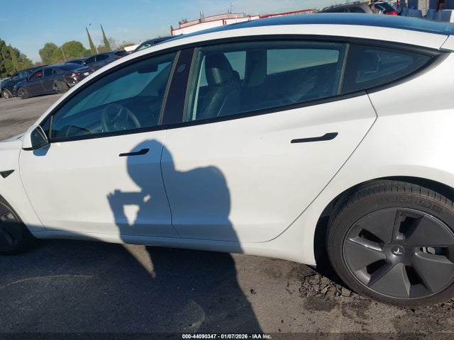 Продаж на аукціоні авто 2023 Tesla Model 3 Rear-wheel Drive, vin: 5YJ3E1EA0PF604066, номер лоту: 44090347