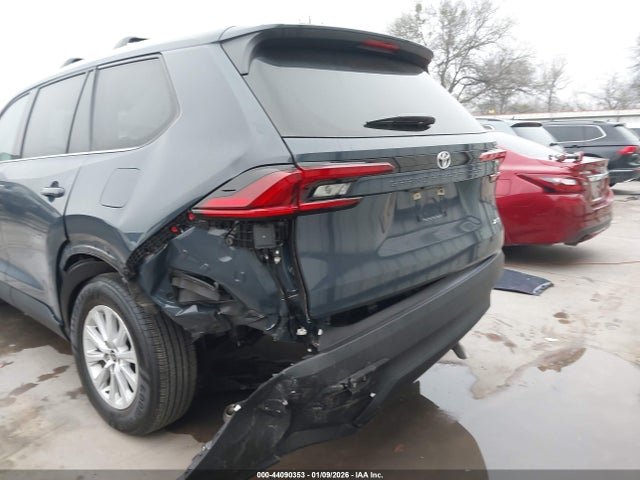 Toyota Grand Highlander Xle 2025 5TDAAAA51SS020016 Image 17