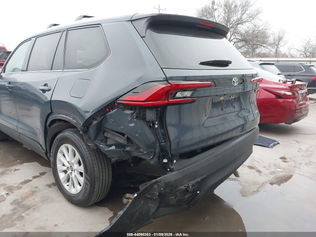 Toyota Grand Highlander Xle 2025 5TDAAAA51SS020016 Image 18