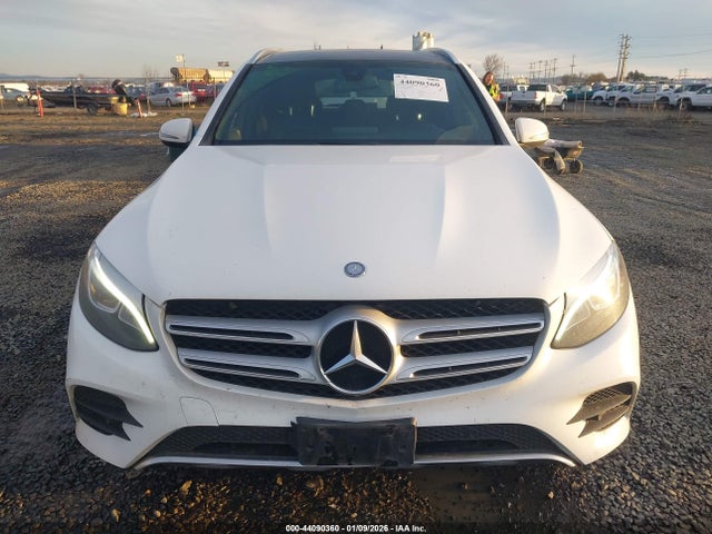 WDC0G4KB8HF139085 Mercedes-Benz Glc 300 4matic