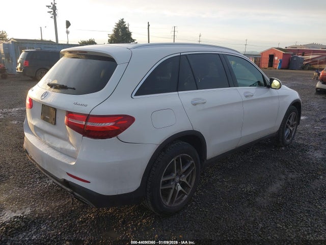 WDC0G4KB8HF139085 Mercedes-Benz Glc 300 4matic
