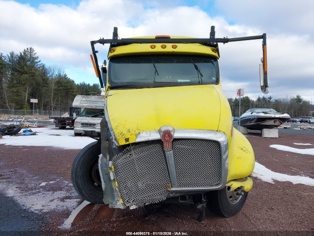 44090375 :رقم المزاد ، 1XKTD49X61J879285 vin ، 2001 Kenworth Construction T2000 مزاد بيع