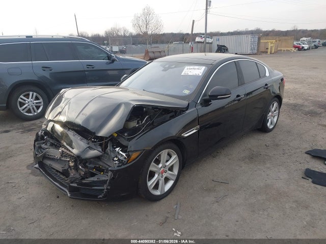 2017 JAGUAR XE SAJAD4BG4HA970001 Photo 1