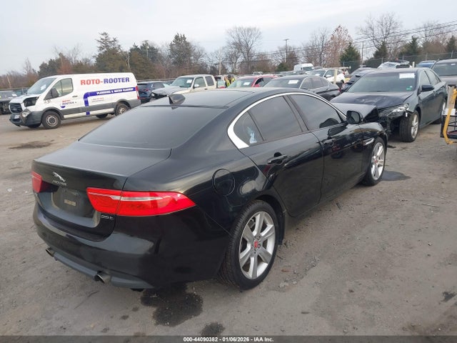 2017 JAGUAR XE SAJAD4BG4HA970001 Photo 3