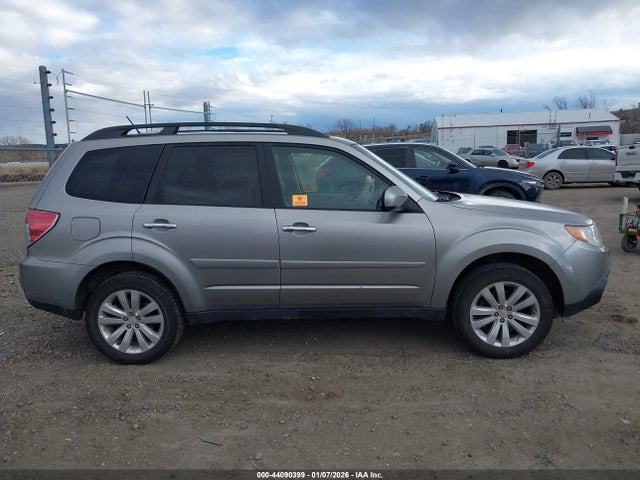 Продаж на аукціоні авто 2011 Subaru Forester 2.5x Premium, vin: JF2SHADC4BH760286, номер лоту: 44090399