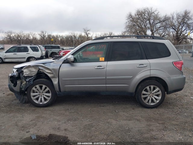 Продаж на аукціоні авто 2011 Subaru Forester 2.5x Premium, vin: JF2SHADC4BH760286, номер лоту: 44090399