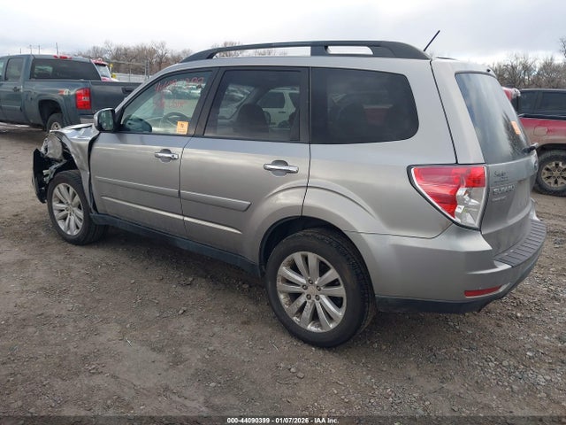 Продаж на аукціоні авто 2011 Subaru Forester 2.5x Premium, vin: JF2SHADC4BH760286, номер лоту: 44090399