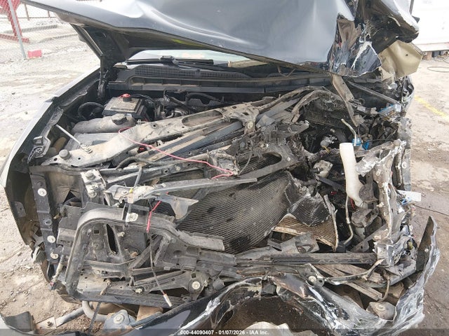 1GCVKREC0HZ126308 Chevrolet Silverado 1500 2lt
