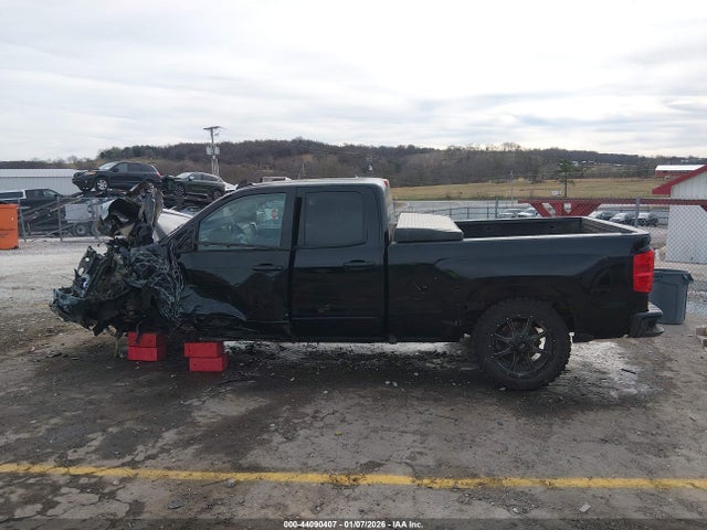 1GCVKREC0HZ126308 Chevrolet Silverado 1500 2lt