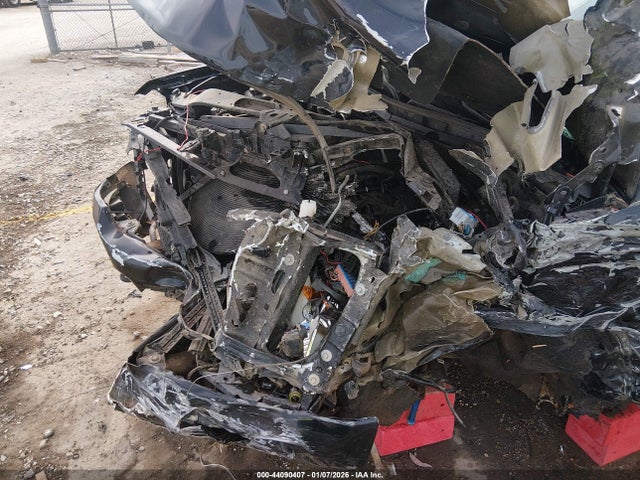 1GCVKREC0HZ126308 Chevrolet Silverado 1500 2lt