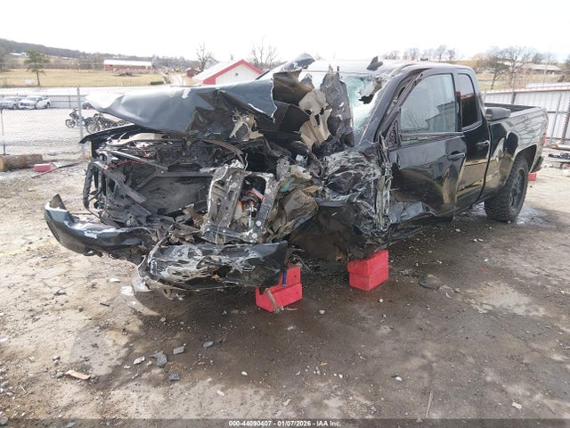 1GCVKREC0HZ126308 Chevrolet Silverado 1500 2lt