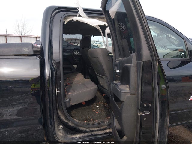 1GCVKREC0HZ126308 Chevrolet Silverado 1500 2lt