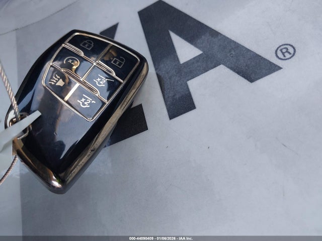 44090409 :رقم المزاد ، LRBFZNR47PD060829 vin ، 2023 Buick Envision Essence Fwd مزاد بيع