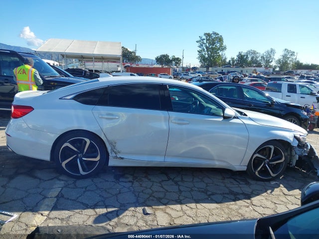 1HGCV1F35KA111762 Honda Accord Sport