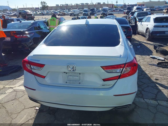 1HGCV1F35KA111762 Honda Accord Sport