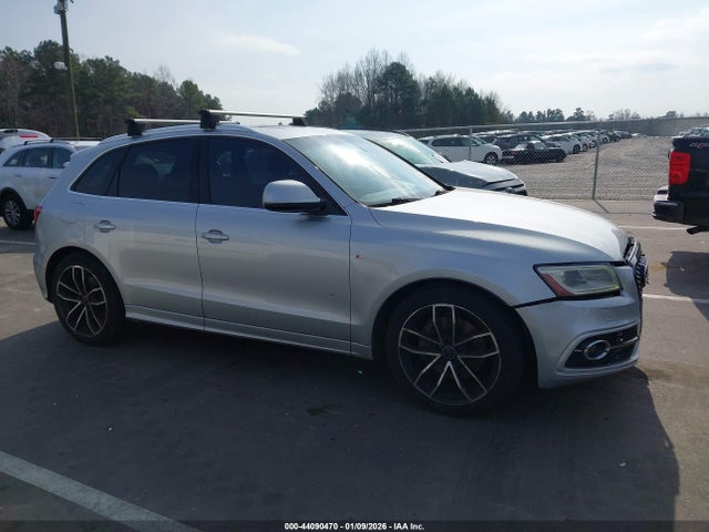 2013 Audi Q5 3.0t Premium Plus მანქანა იყიდება აუქციონზე, vin: WA1DGAFP7DA027682, აუქციონის ნომერი: 44090470