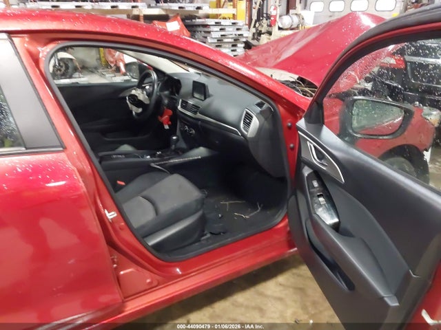 44090479 :رقم المزاد ، 3MZBN1U7XHM142367 vin ، 2017 Mazda Mazda3 Sport مزاد بيع