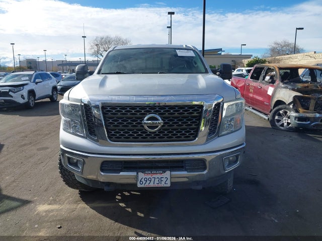 1N6BA1F4XHN536682 Nissan Titan Xd Sv Diesel