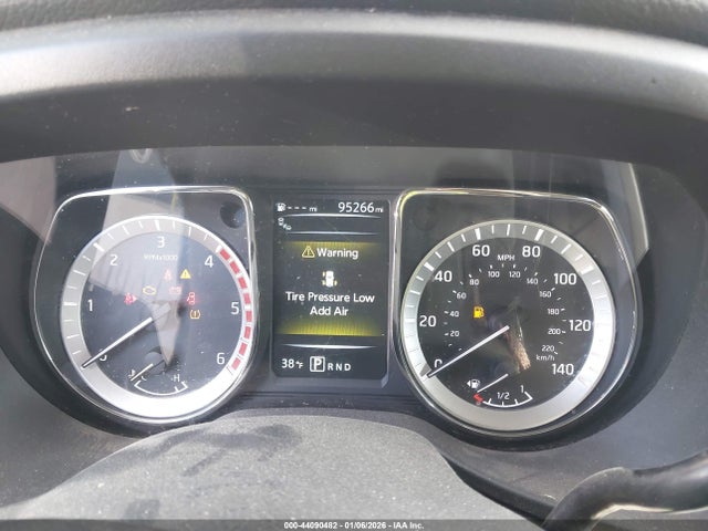 1N6BA1F4XHN536682 Nissan Titan Xd Sv Diesel