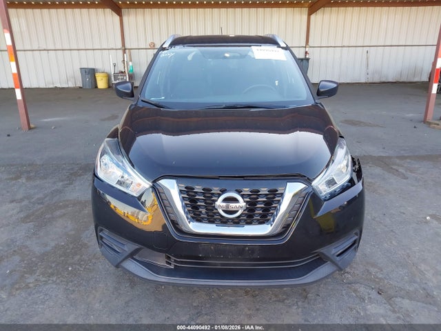3N1CP5CU8JL517865 Nissan KICKS S