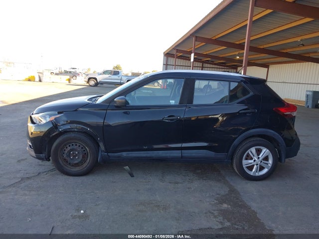 3N1CP5CU8JL517865 Nissan KICKS S