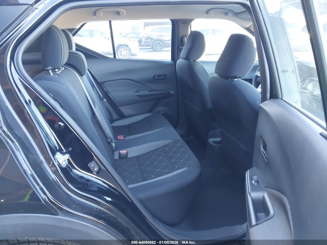 3N1CP5CU8JL517865 Nissan KICKS S