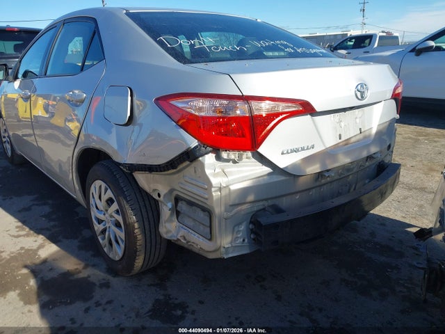 2T1BURHE8HC785970 Toyota COROLLA LE