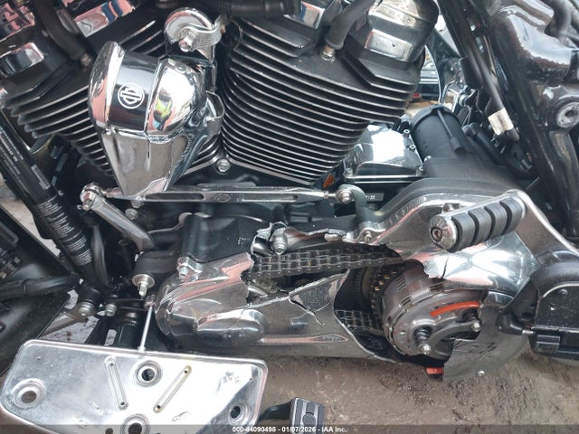 Harley-Davidson FLHTCUTG 2020 1HD1MAF17LB853937 Image 9