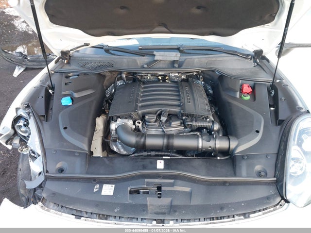 2016 PORSCHE CAYENNE WP1AA2A27GKA11569 Photo 9