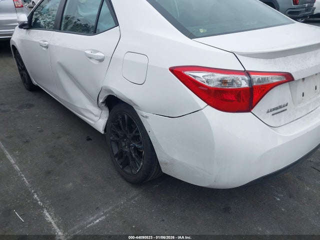 2T1BURHE8GC570796 Toyota Corolla S W/special Edition Pkg