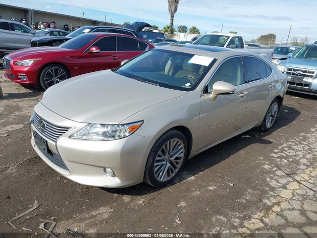 JTHBK1GGXF2202724 Lexus ES 350