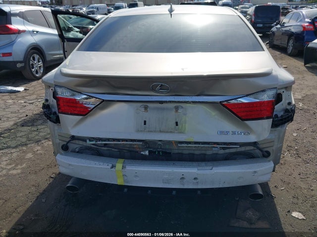 JTHBK1GGXF2202724 Lexus ES 350