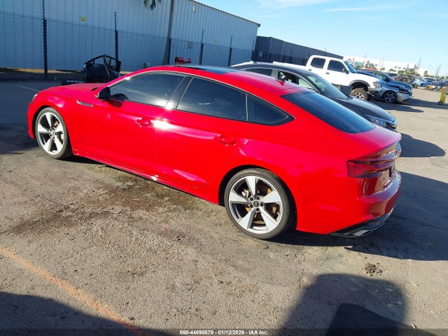 2021 AUDI A5 SPORTBACK WAUFACF55MA037893 Photo 2