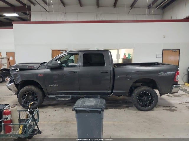 Продажа на аукционе авто 2020 Ram 2500 Tradesman  4x4 6'4 Box, vin: 3C6UR5CJ0LG308558, номер лота: 44090578